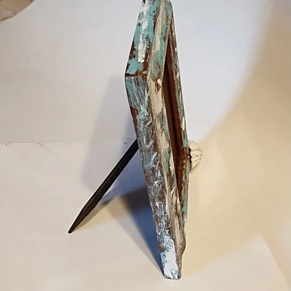 Distressed Shell Frame - Picture 6 of 8